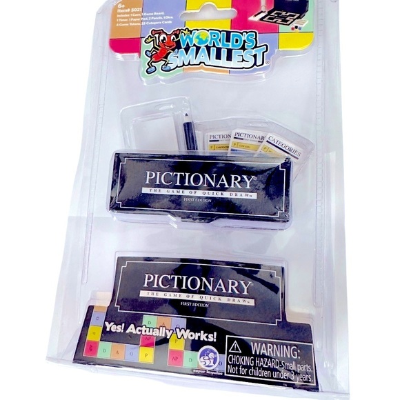 World’s Smallest Pictionary Game Set NWT - Picture 2 of 5